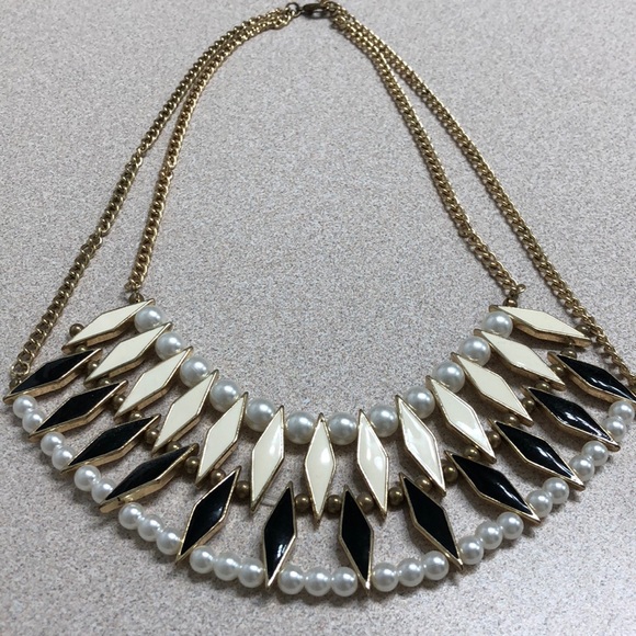 Necklace - Picture 2 of 4